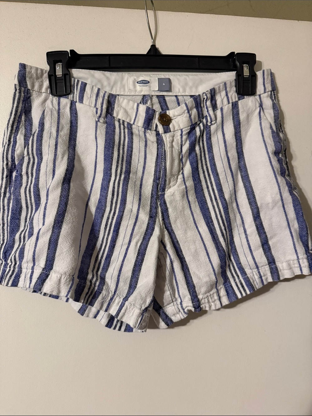 Old Navy White and Blue Striped Women's Shorts